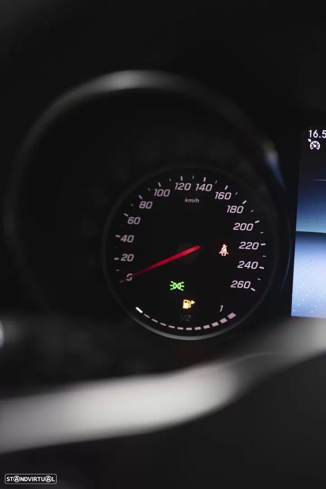 Mercedes-Benz C 300 de T 9G-TRONIC - 31