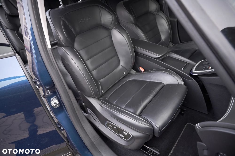 Renault Grand Scenic - 17