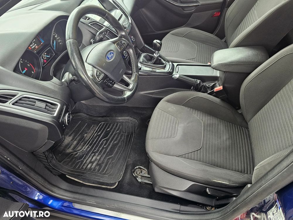 Ford Focus 2.0 TDCI Titanium - 14