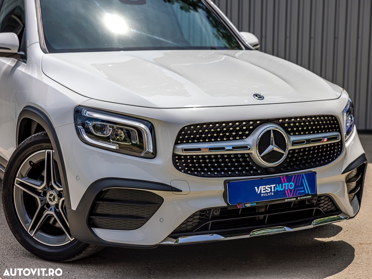 Mercedes-Benz GLB 250 4Matic 8G-DCT Style - 34