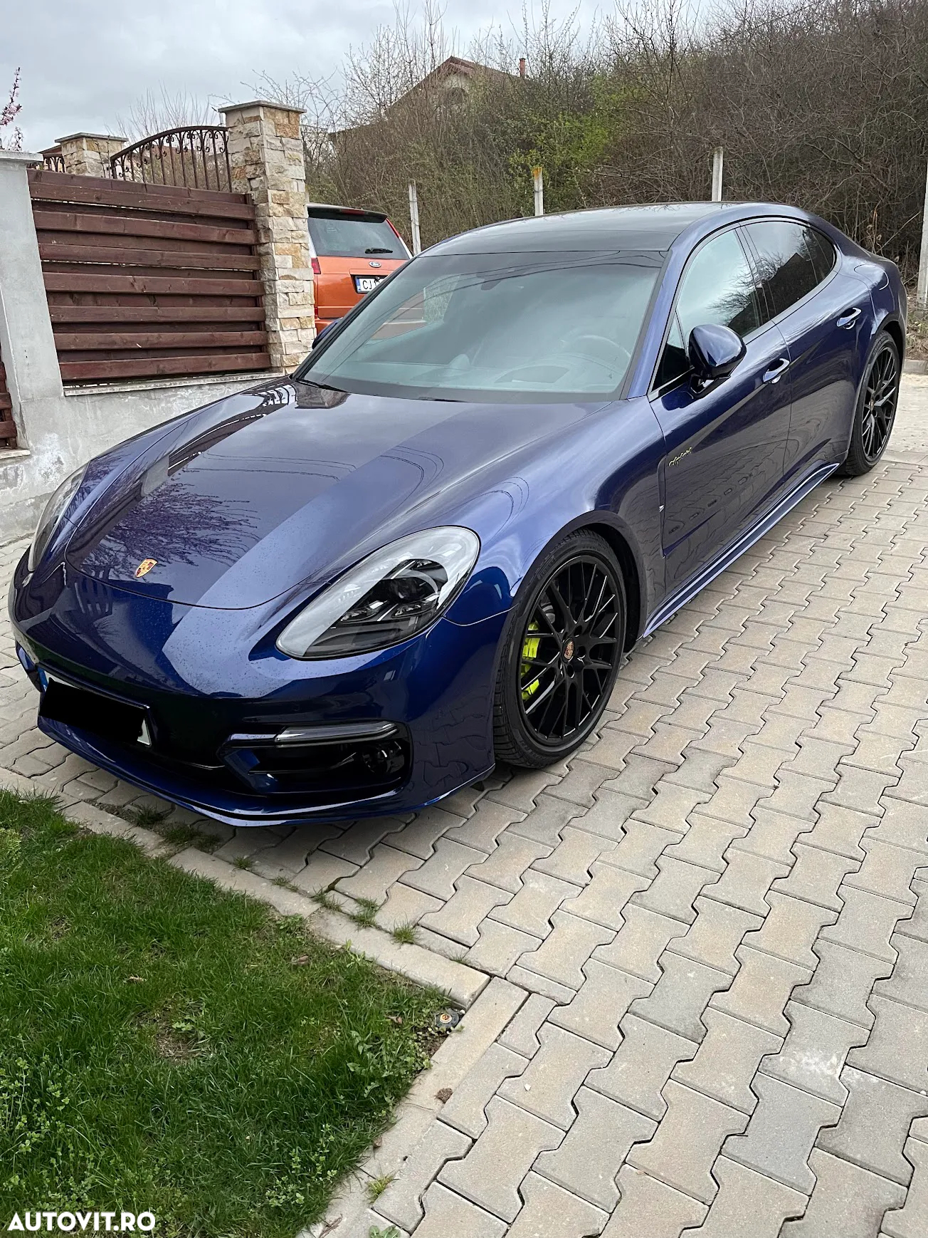 Porsche Panamera Turbo 4 E-Hybrid S - 13