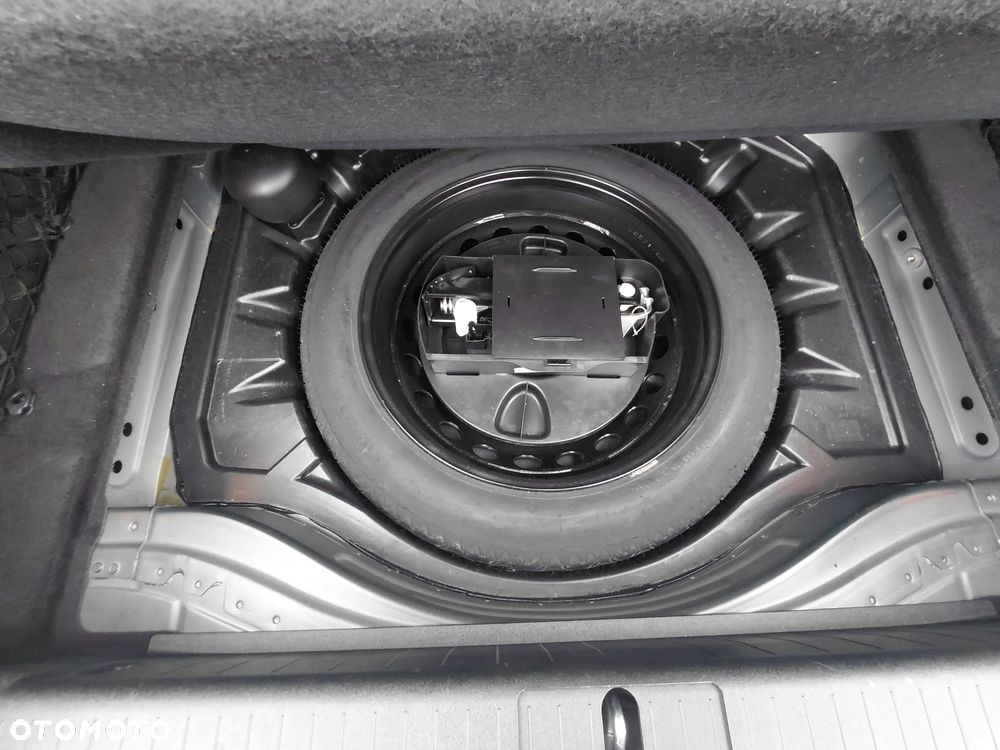 Mercedes-Benz CL 500 (BlueEFFICIENCY) 7G-TRONIC - 24