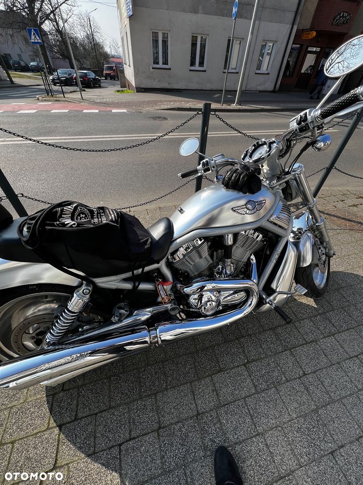 Harley-Davidson V-Rod Muscle - 3