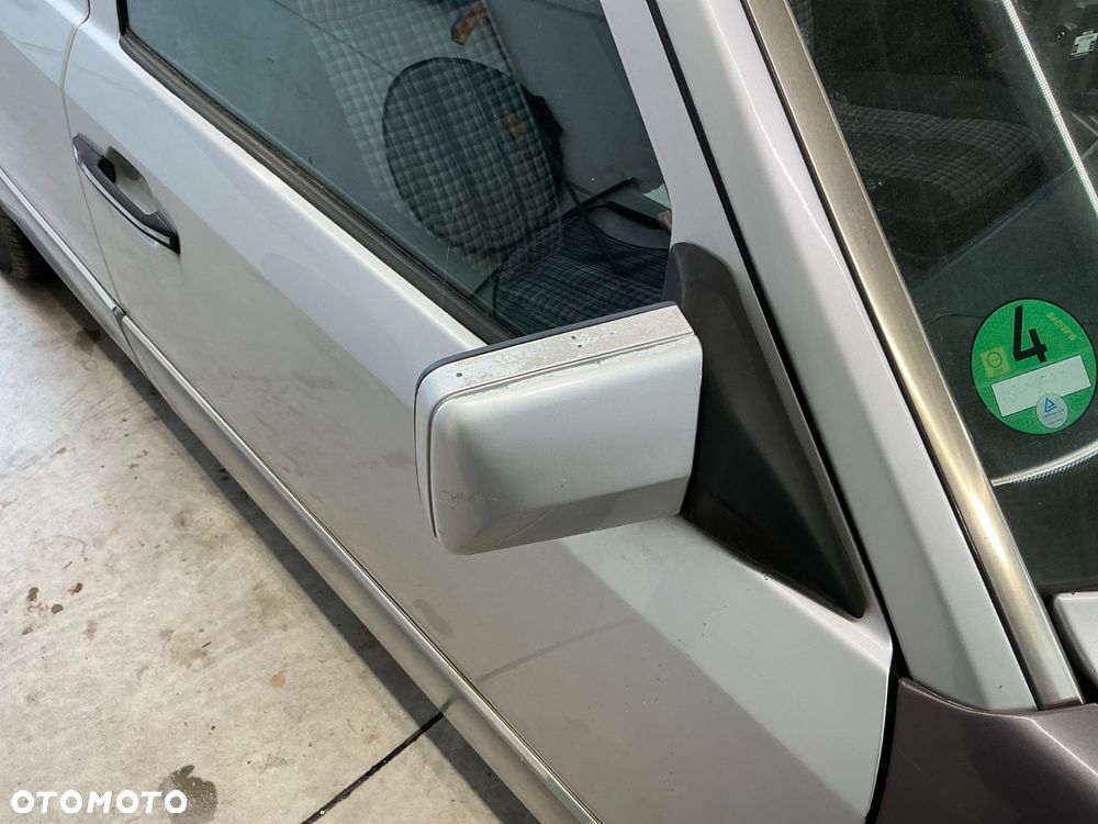 Mercedes-Benz W124 (1984-1993) - 20