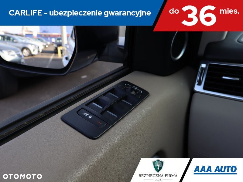 Land Rover Discovery Sport - 19