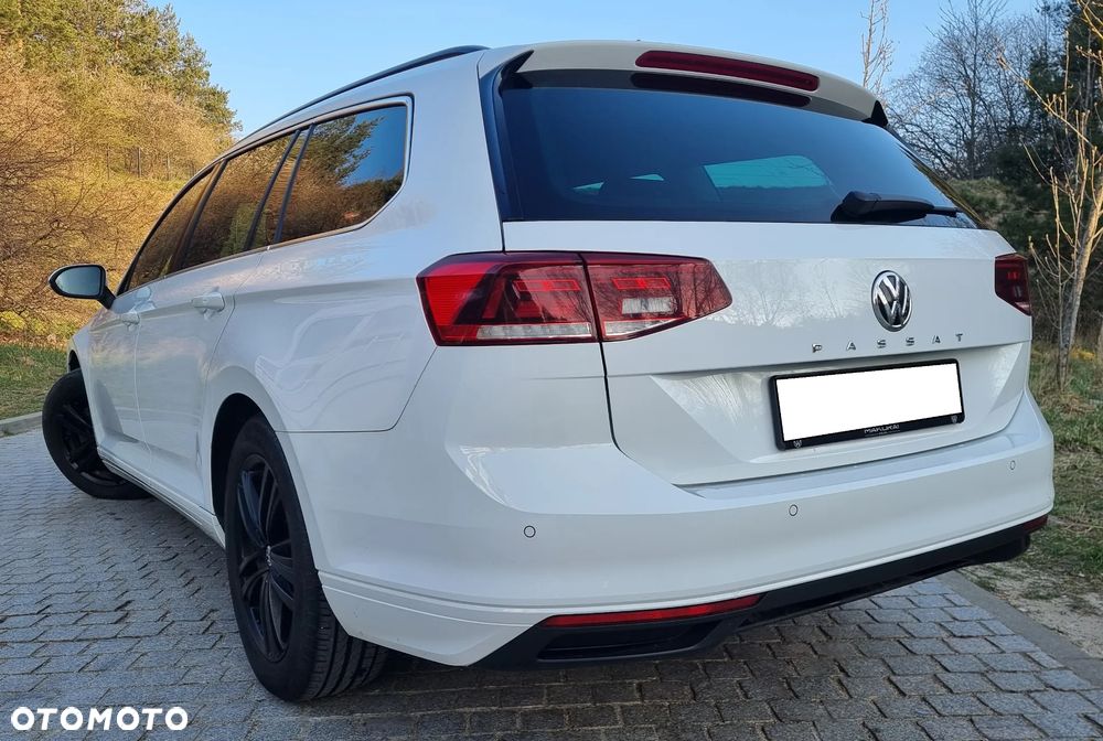 Volkswagen Passat 2.0 TSI Business DSG - 11
