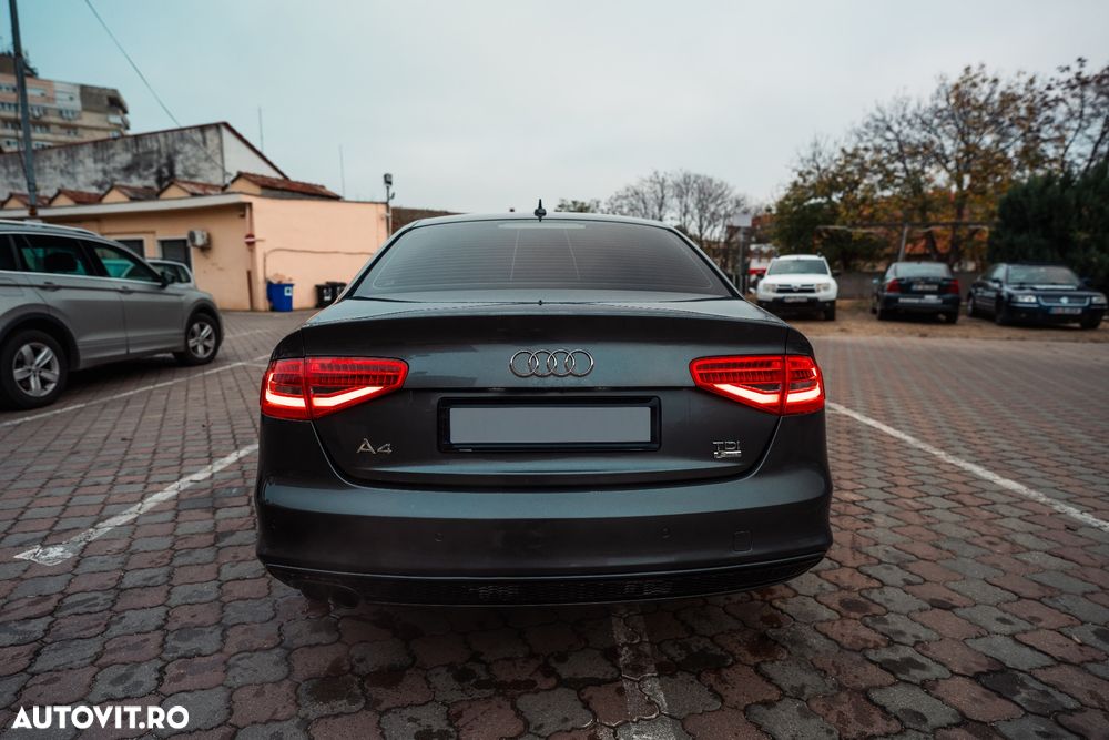 Audi A4 Avant 2.0 TDI Multitronic - 4