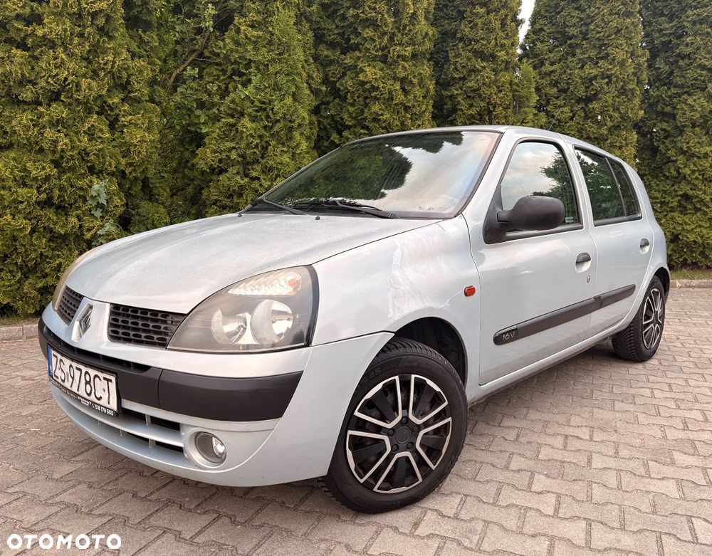 Renault Clio - 2