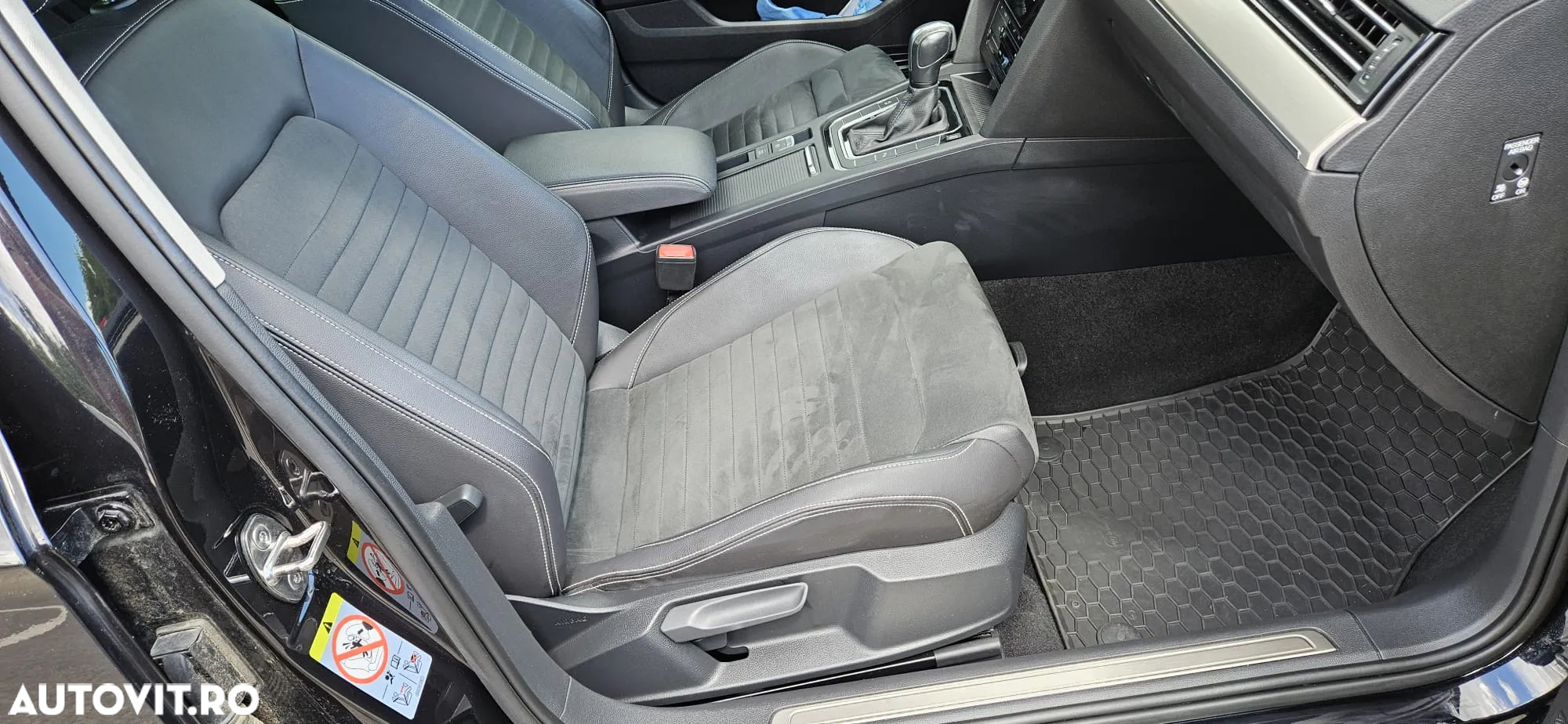 Volkswagen Passat 2.0 TDI DSG 4Mot Highline - 14