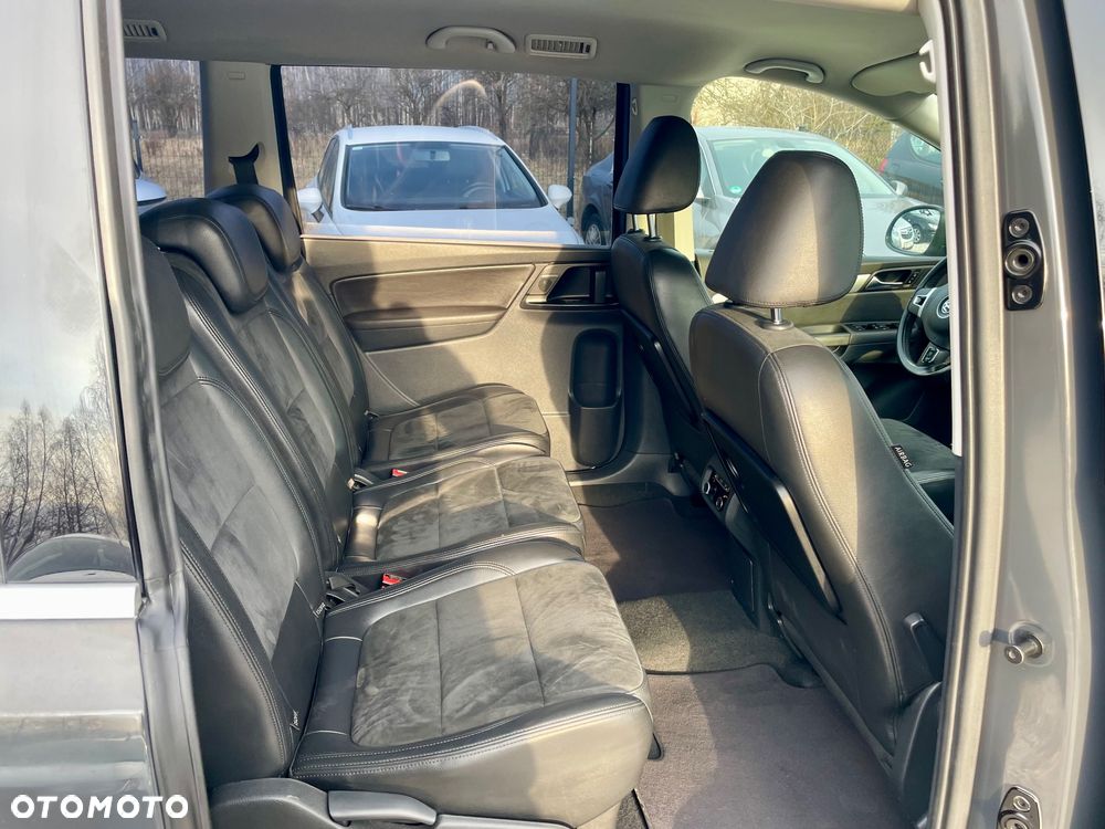 Volkswagen Sharan 2.0 TDI DSG Blue Motion Comfortline - 28