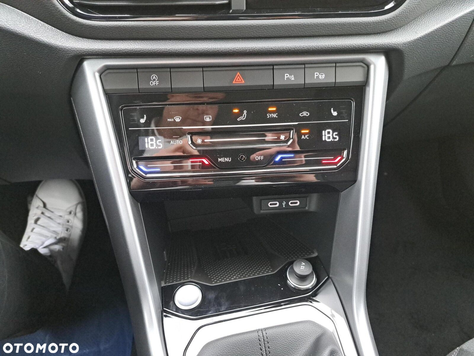 Volkswagen T-Roc 1.5 TSI Life Plus DSG - 24