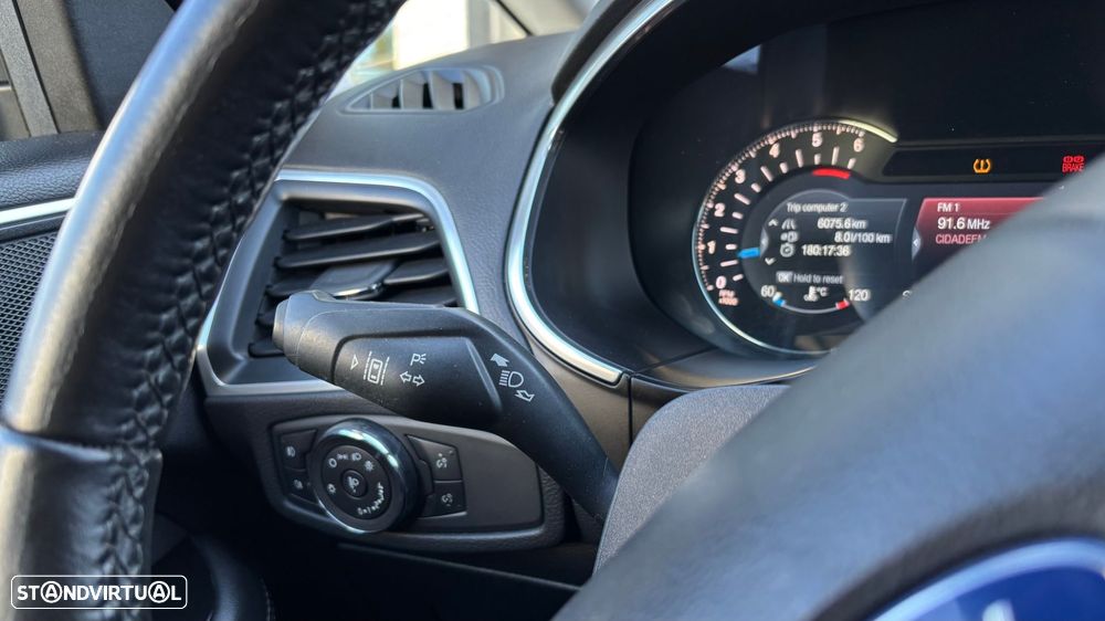 Ford S-Max 2.0 TDCi Titanium - 19