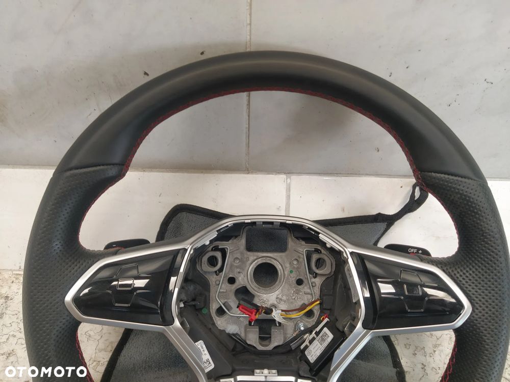 VW GOLF VIII GTI KIEROWNICA MULTIFUNKCYJNA ŁOPATKI CZERWONA NIĆ ORYGINAŁ - 8