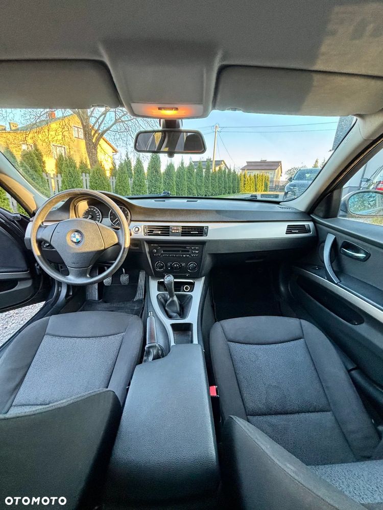 BMW Seria 3 - 13