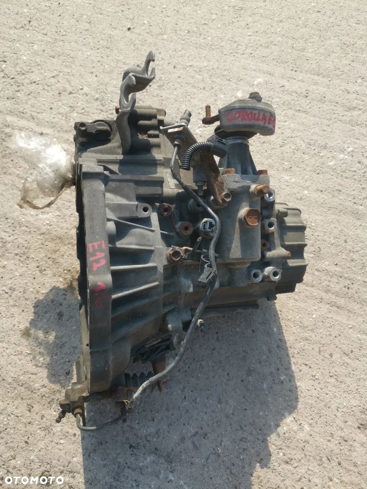 SKRZYNIA BIEGÓW TOYOTA COROLLA E12 1.4 1.6 VVTI BENZYNA