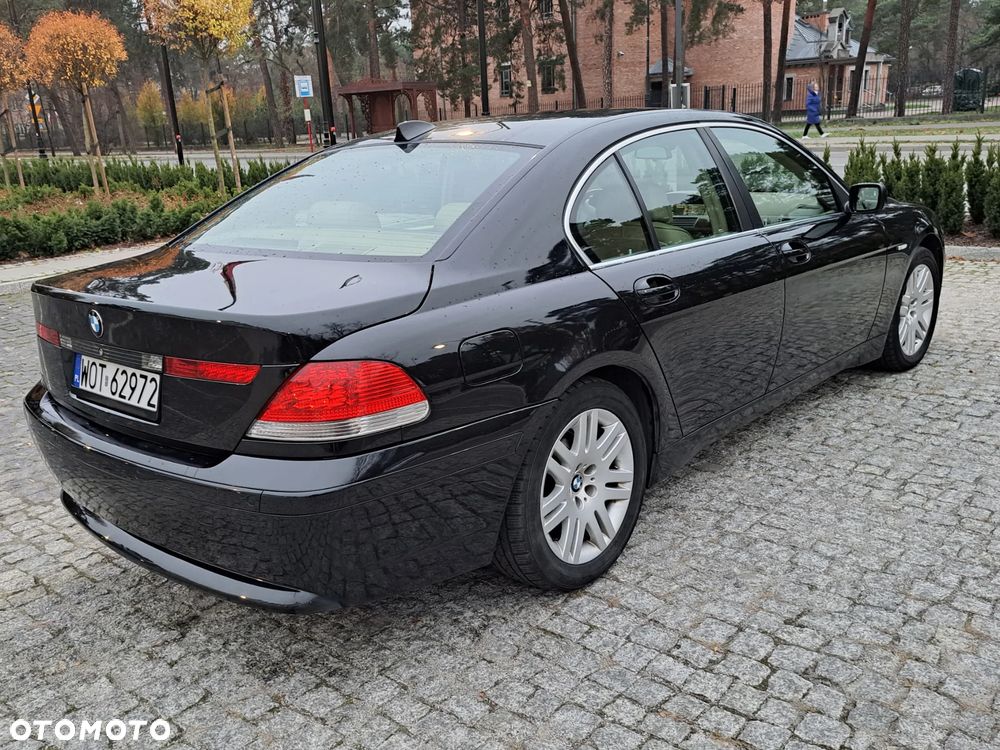 BMW Seria 7 730d - 23