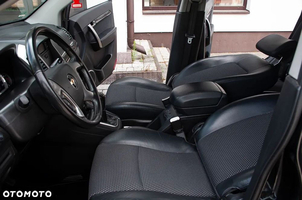 Chevrolet Captiva 2.4 2WD 7 Sitzer LS - 30