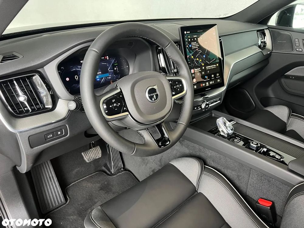 Volvo XC 60 T8 Plug-In Hybrid AWD Plus Black Edition - 16