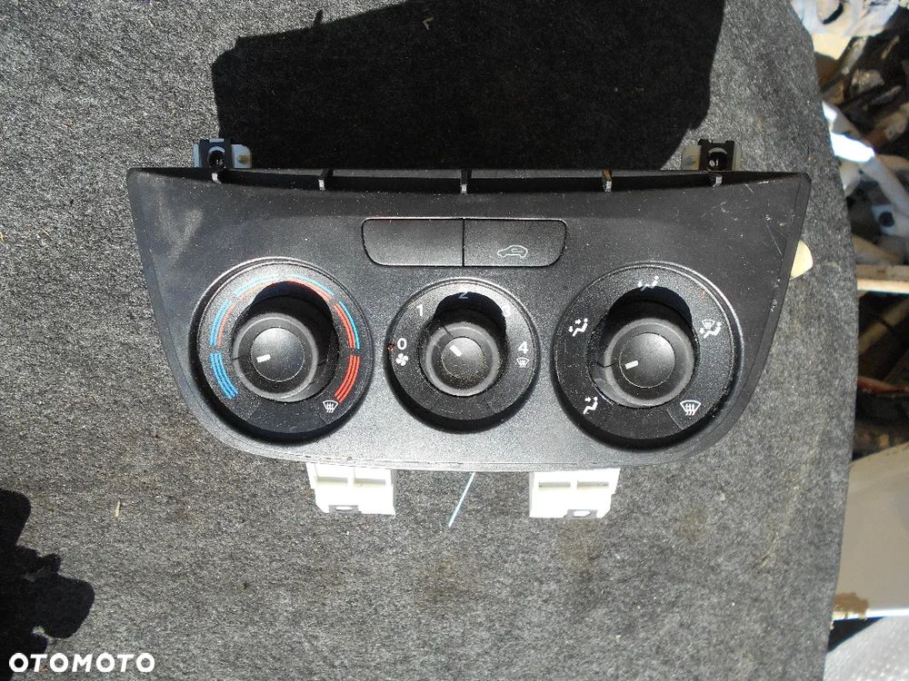 FIAT DOBLO II PANEL KLIMATYZACJI