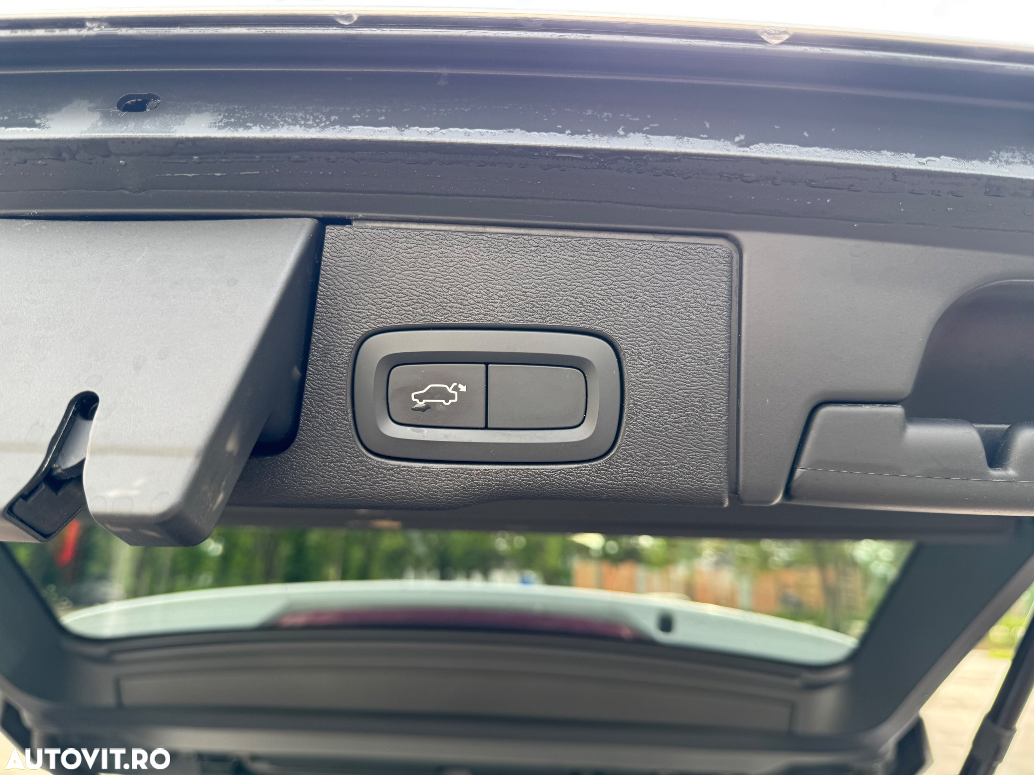 Volvo XC 60 D4 AWD Geartronic Momentum - 24