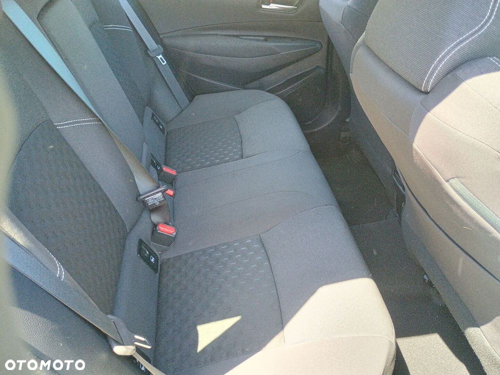 Toyota Corolla 1.8 Hybrid Comfort - 13
