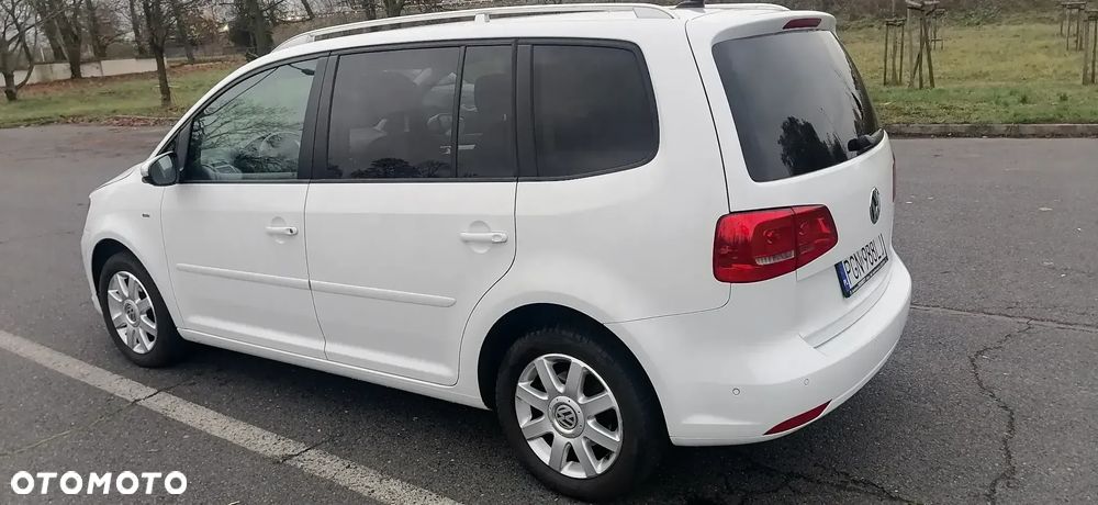 Volkswagen Touran 1.2 TSI Comfortline - 2