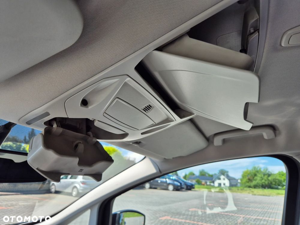 Ford Grand C-MAX 1.6 EcoBoost Titanium - 23