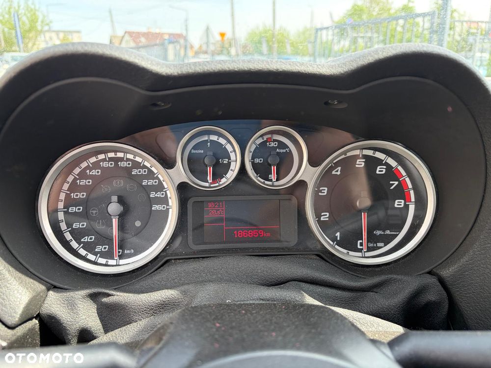 Alfa Romeo Mito ver-1-4-8v - 10