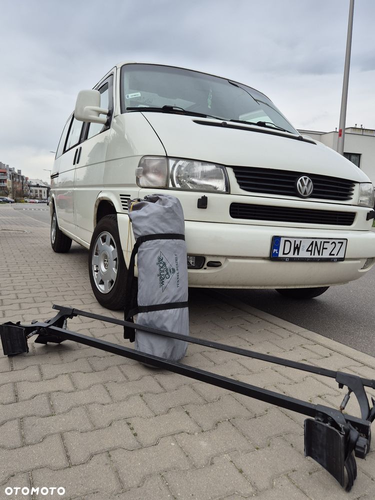 Volkswagen Multivan Standard - 10