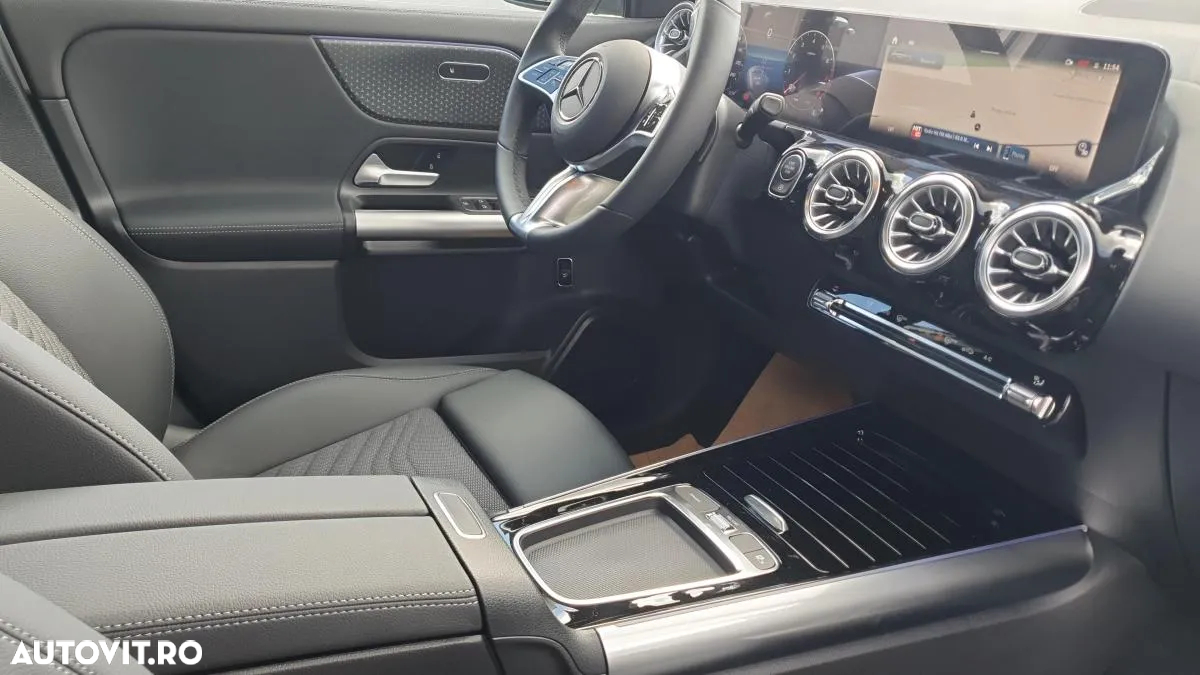 Mercedes-Benz GLA 220 4MATIC MHEV Aut. - 12