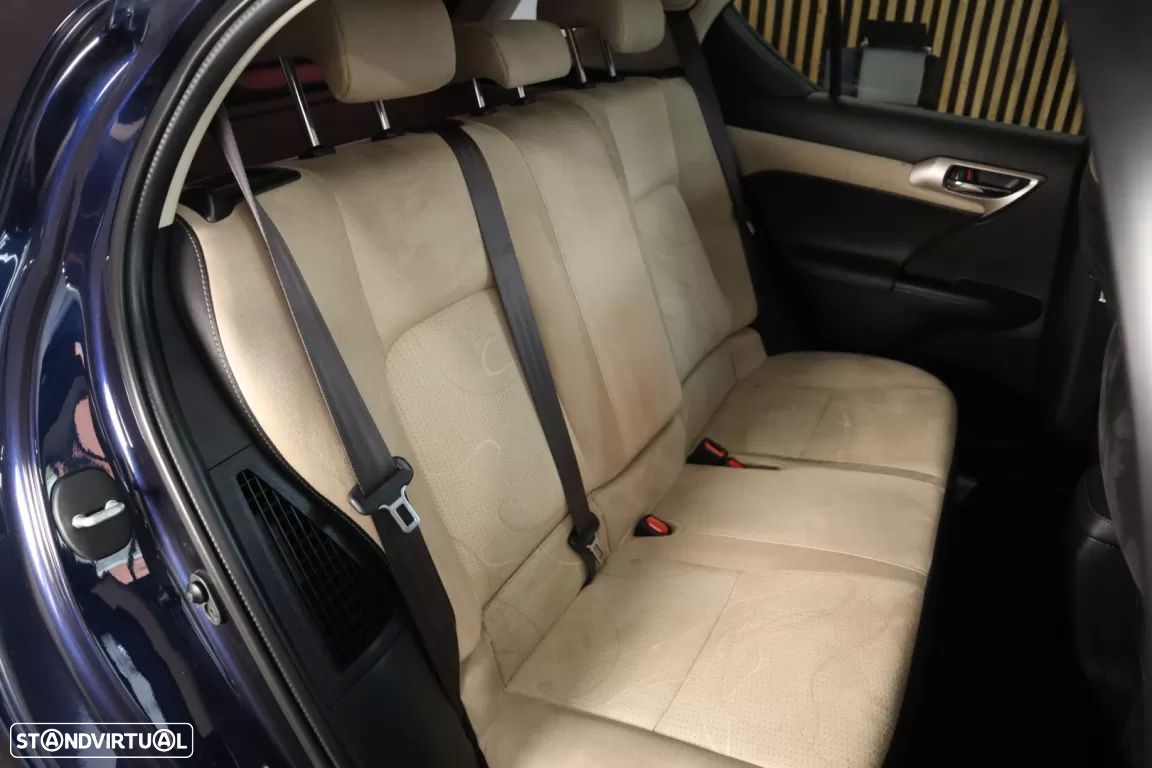 Lexus CT 200h Executive - 11