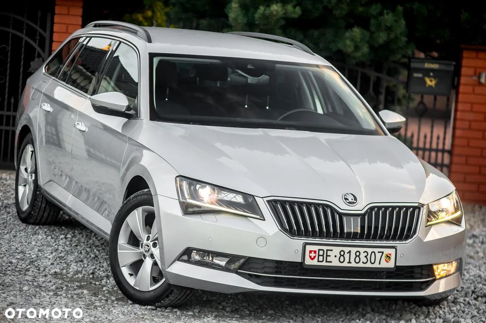 Skoda Superb 2.0 TDI 4x4 Ambition DSG - 1