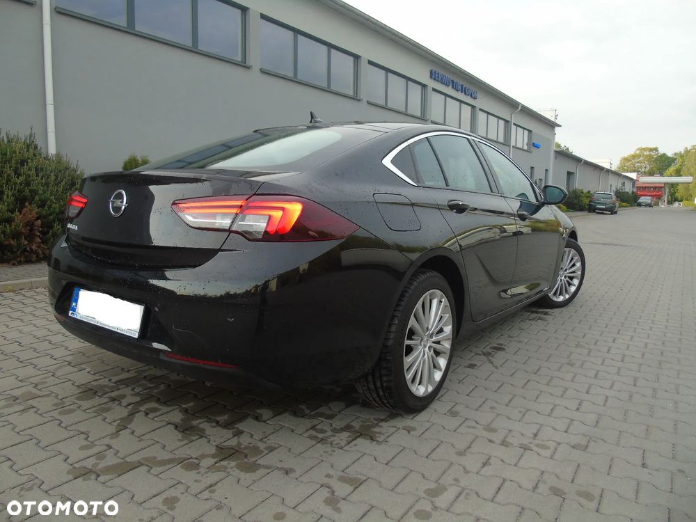 Opel Insignia - 17