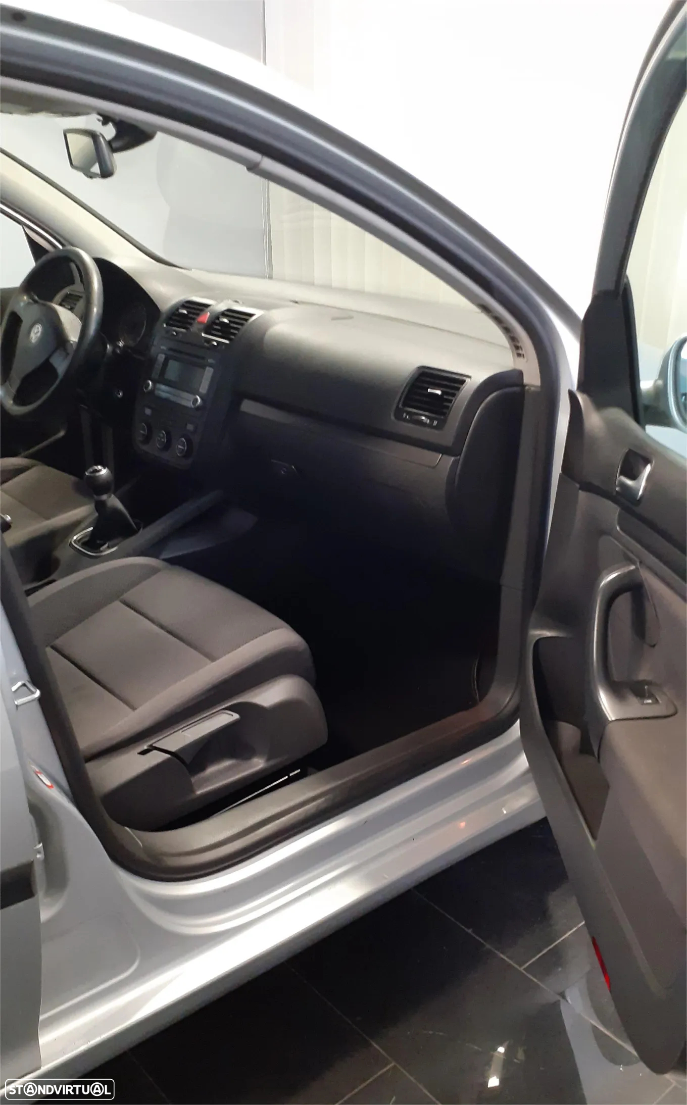 VW Golf 1.4i Confortline - 11