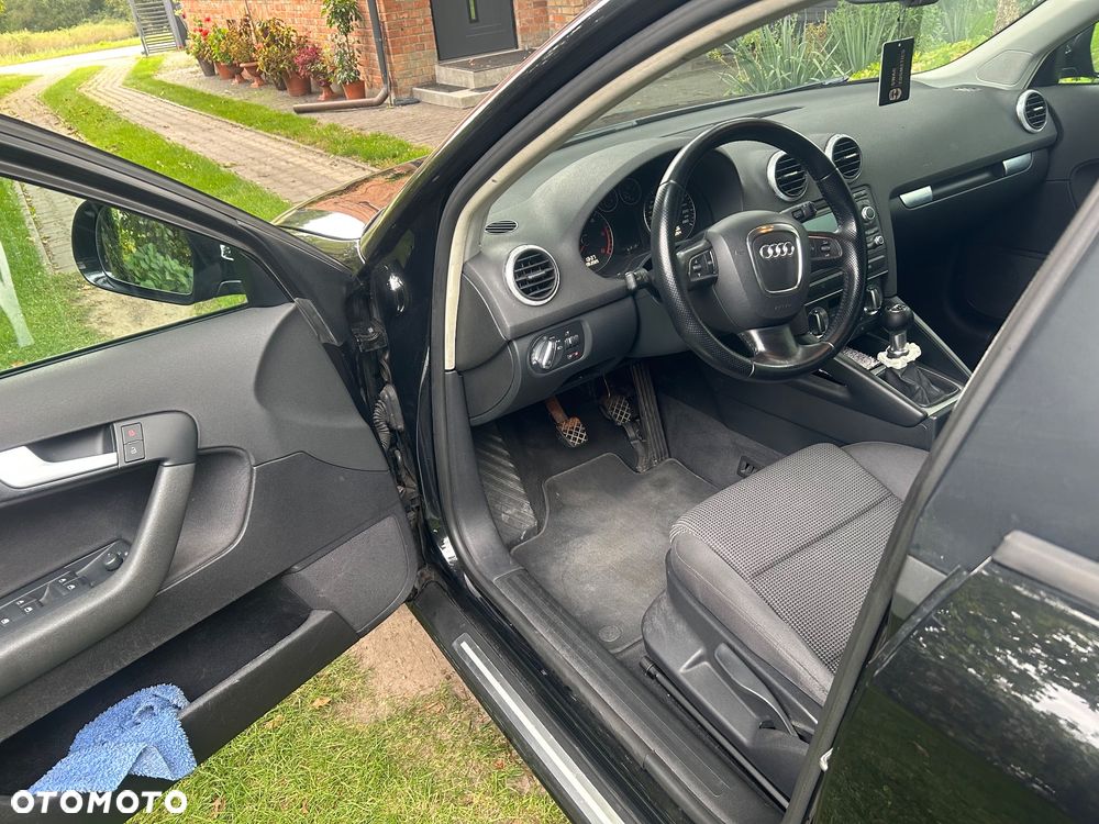 Audi A3 2.0 TDI DPF Ambition - 11