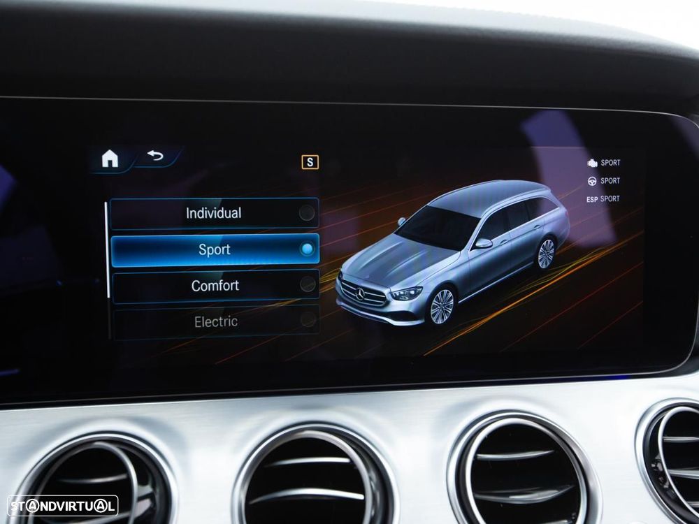 Mercedes-Benz E 300 de AMG Line - 31