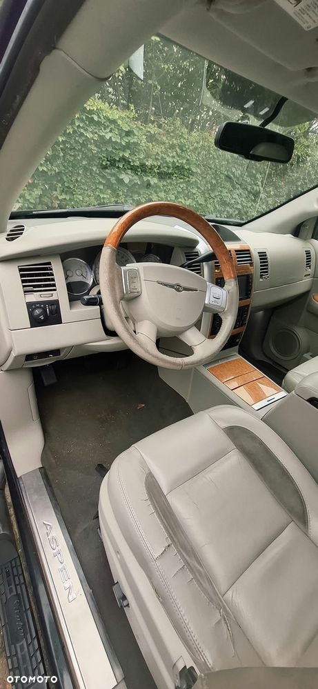 Chrysler Aspen 2008 photo 4