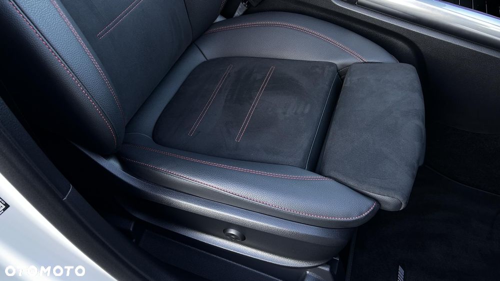 Mercedes-Benz GLA 200 AMG Line - 24