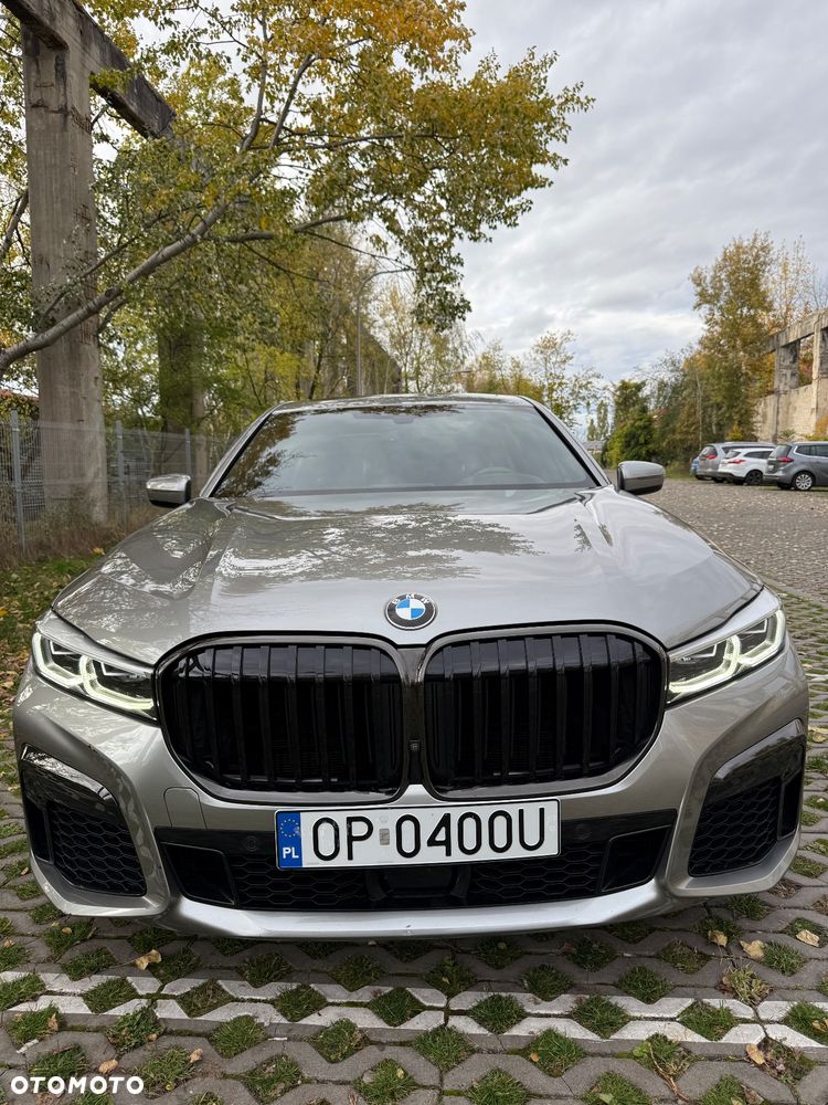 BMW Seria 7 740Li xDrive - 10