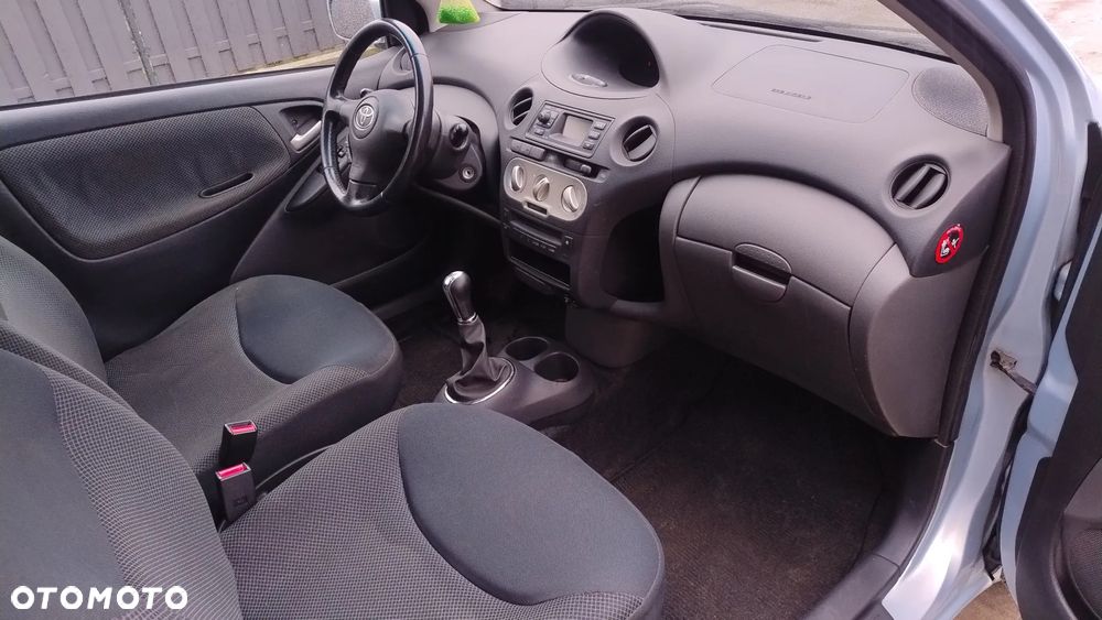 Toyota Yaris 1.0 Edition - 14