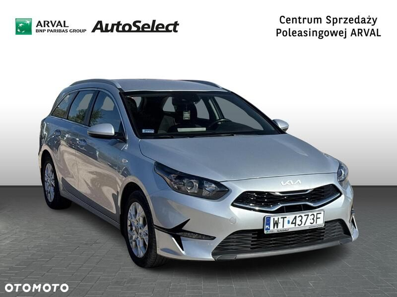 Kia Ceed - 9