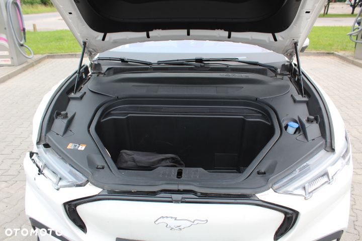 Ford Mustang Mach-E AWD PREMIUM - 20