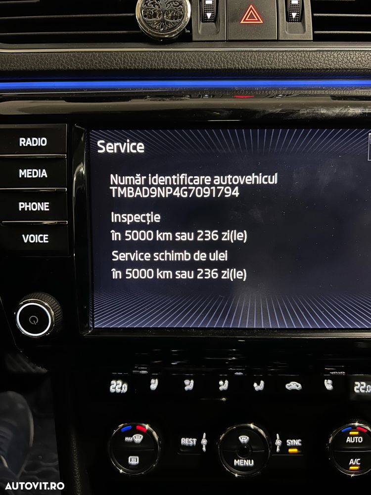 Skoda Superb 2.0 TSI DSG Style - 13