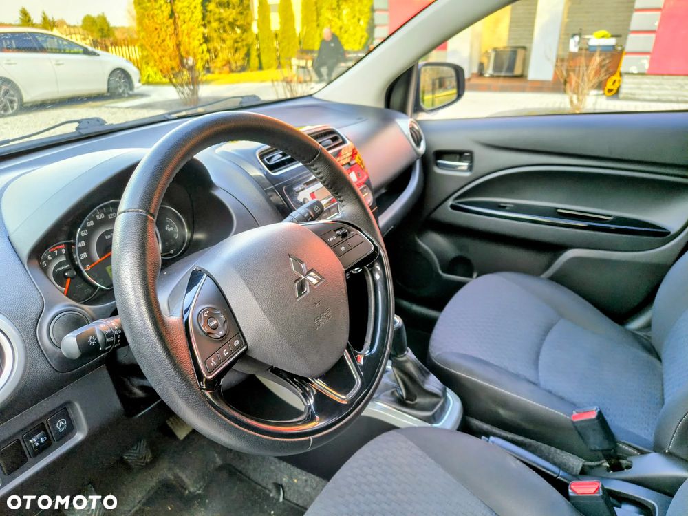 Mitsubishi Space Star 1.2 Intense - 21
