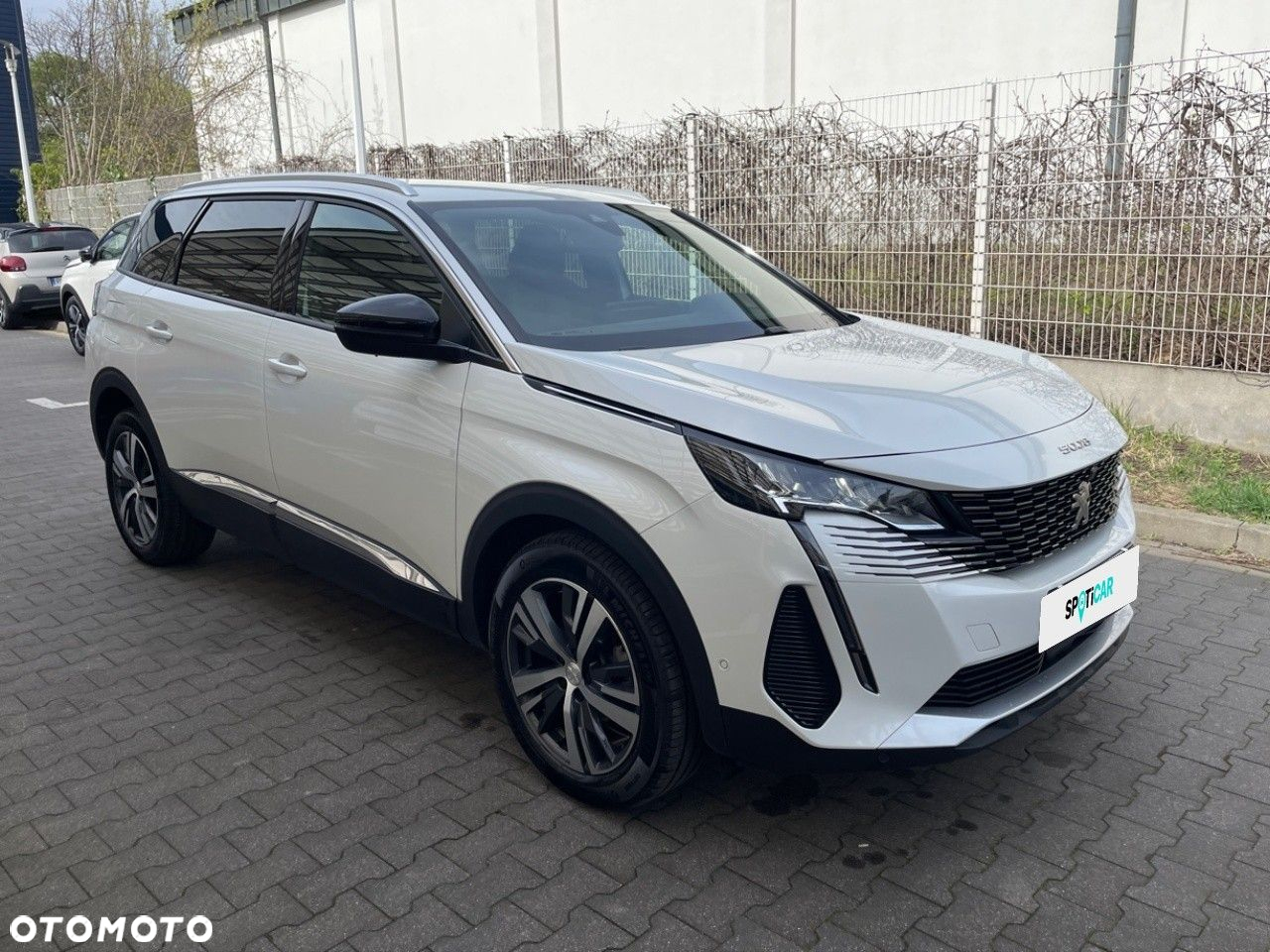 Peugeot 5008 1.5 BlueHDi Allure Pack S&S EAT8 - 3