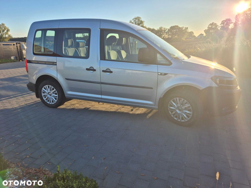Volkswagen Caddy - 3