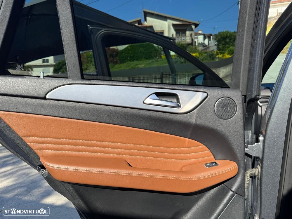 Mercedes-Benz GLE 350 d 4-Matic - 22
