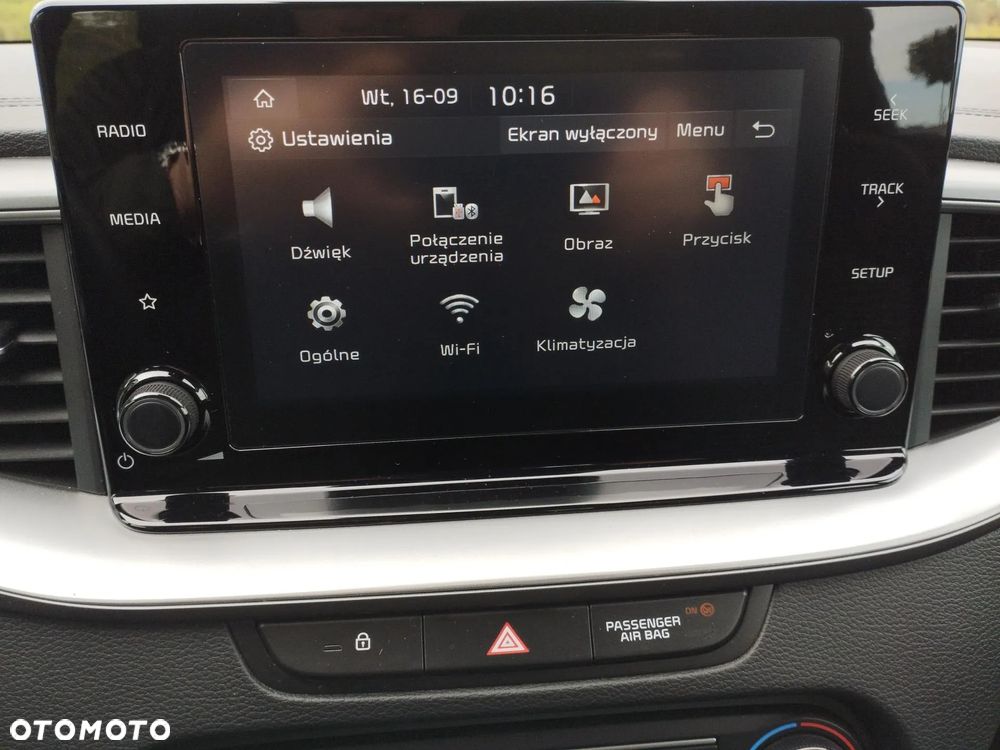 Kia Ceed 1.5 T-GDI M - 27