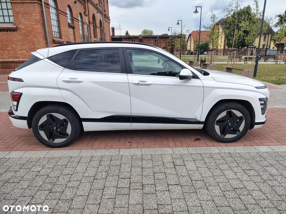 Hyundai Kona 65kWh Executive - 2