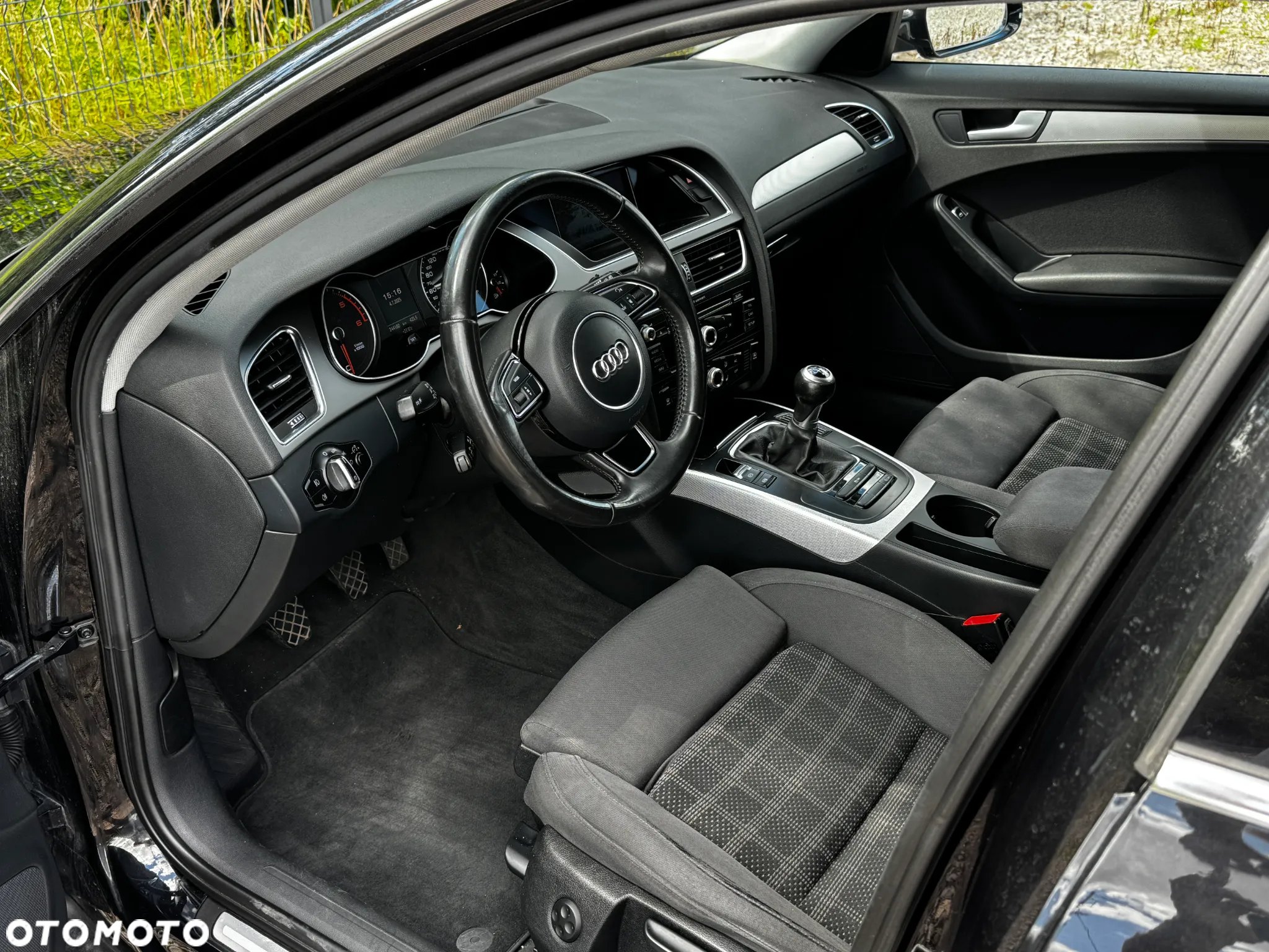 Audi A4 Avant 2.0 TDI DPF Ambiente - 8